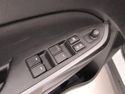 Suzuki Vitara 1.4h Cool 2wd (19)
