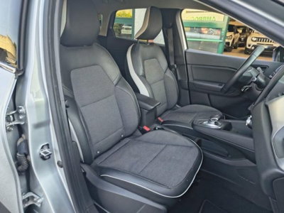Renault Captur Plug-in Hybrid E-Tech 160 CV Intens (10)