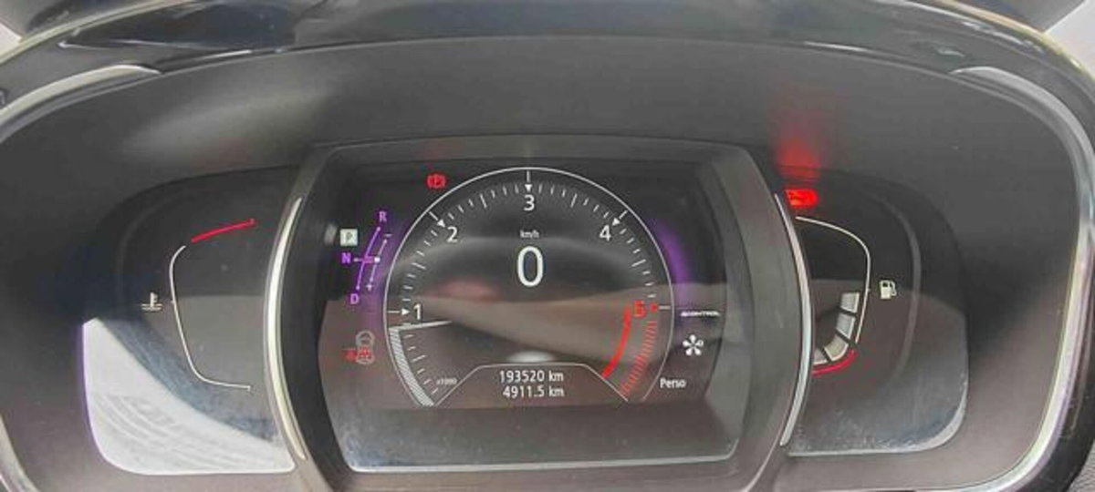 Renault Espace dCi 160CV EDC Energy Intens (13)