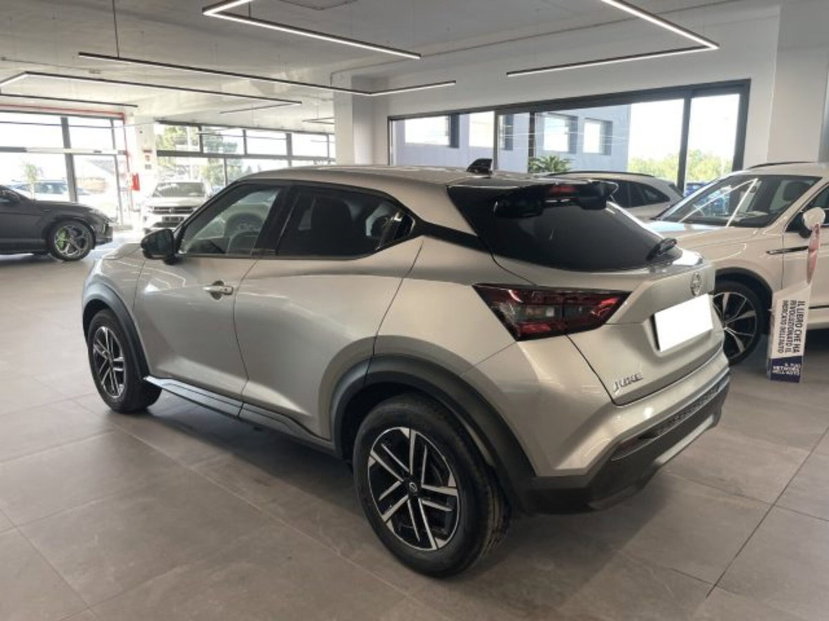 Nissan Juke 1.0 dig-t N-Connecta 114cv dct (16)