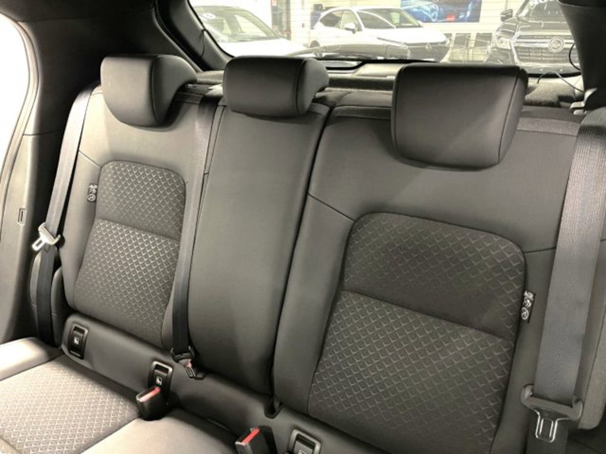 Nissan Juke 1.0 dig-t N-Connecta 114cv dct (17)