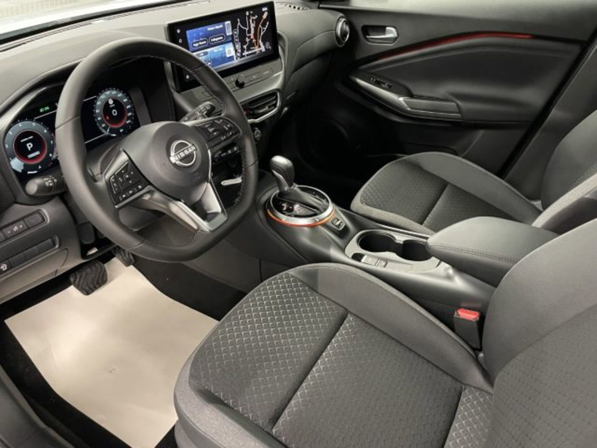 Nissan Juke 1.0 dig-t N-Connecta 114cv dct (18)
