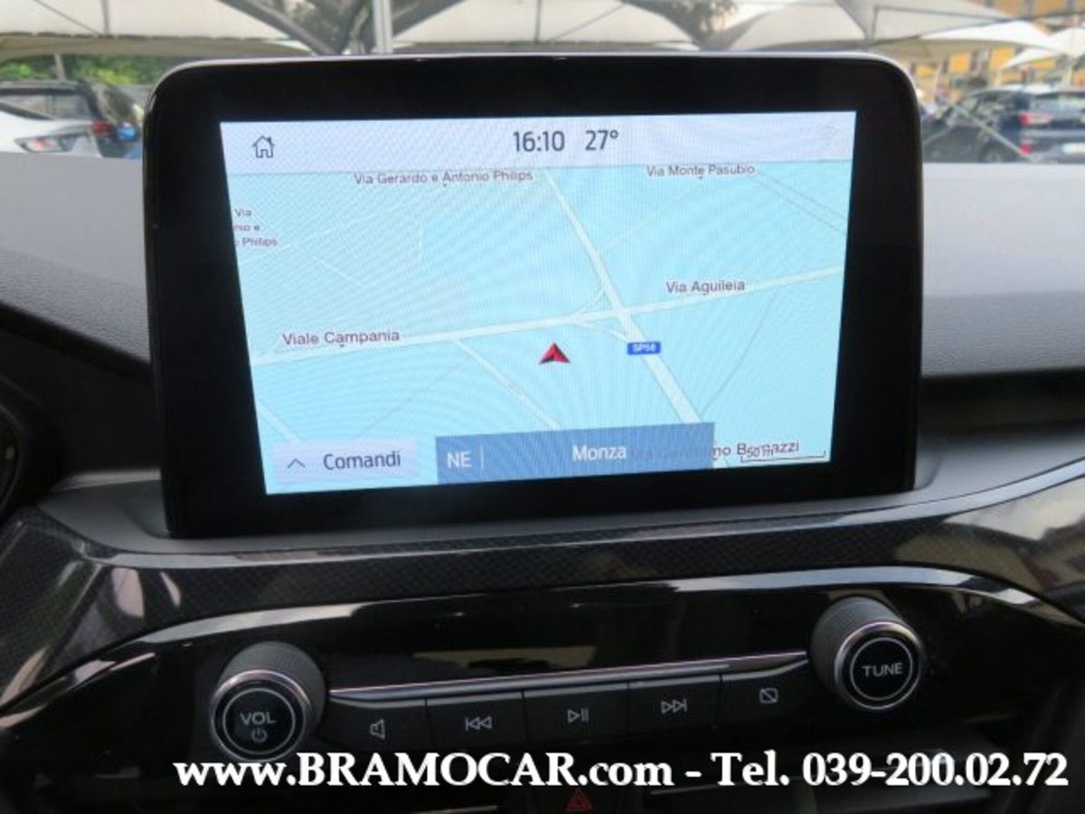Ford Kuga 2.5 Plug In Hybrid 225 CV CVT 2WD ST-Line (19)