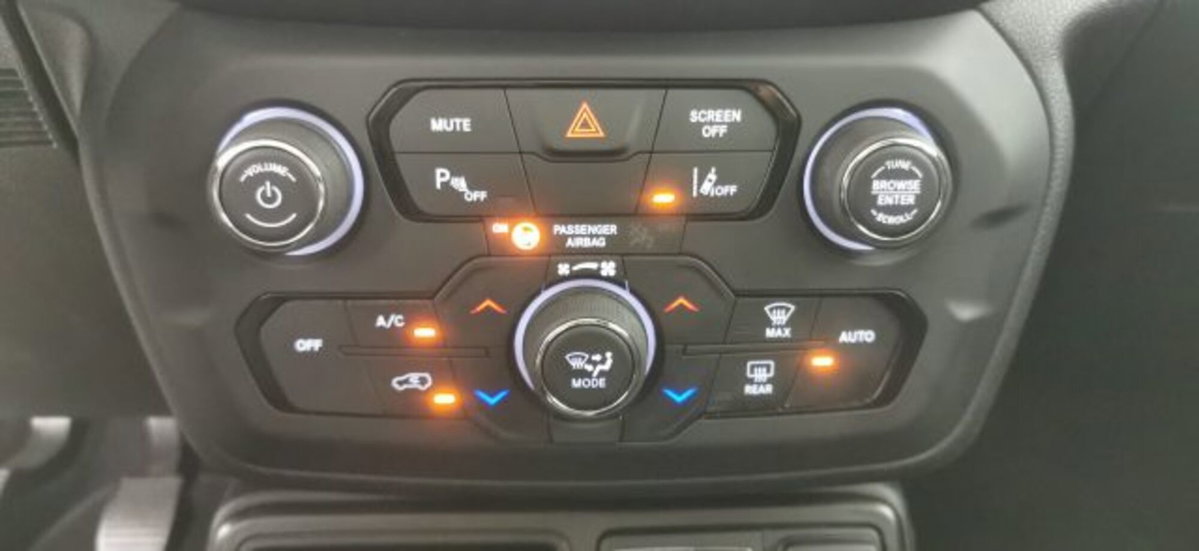 Jeep Renegade 1.0 T3 Limited (12)