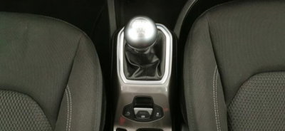 Jeep Renegade 1.0 T3 Limited (13)