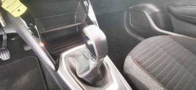 Peugeot 208 1.2 puretech Active s&s 75cv (13)