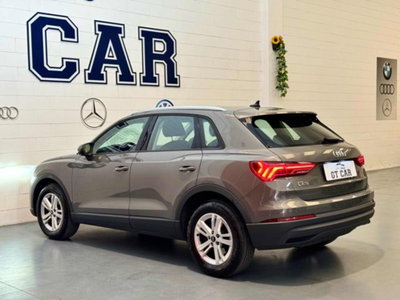 Audi Q3 35 TDI quattro S tronic Business (6)