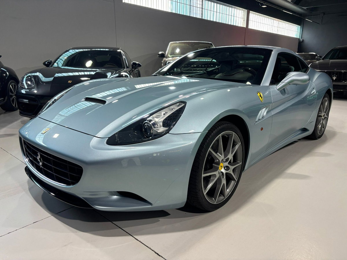 Ferrari California Spider California DCT
