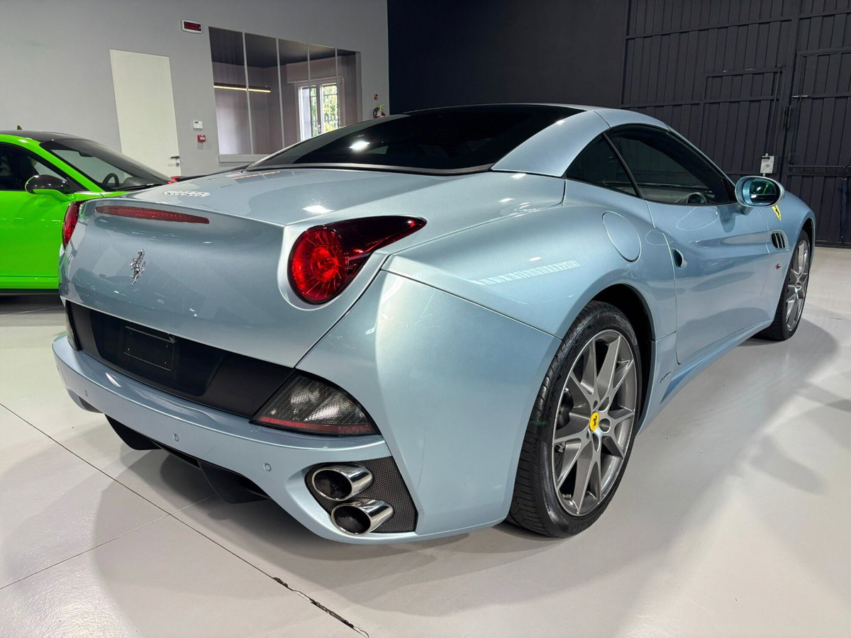 Ferrari California Spider California DCT (3)