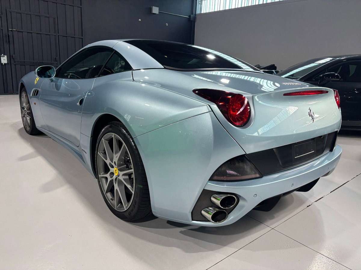 Ferrari California Spider California DCT (4)
