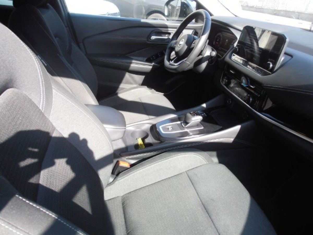 Nissan Qashqai MHEV 158 CV Xtronic Premiere Edition (5)