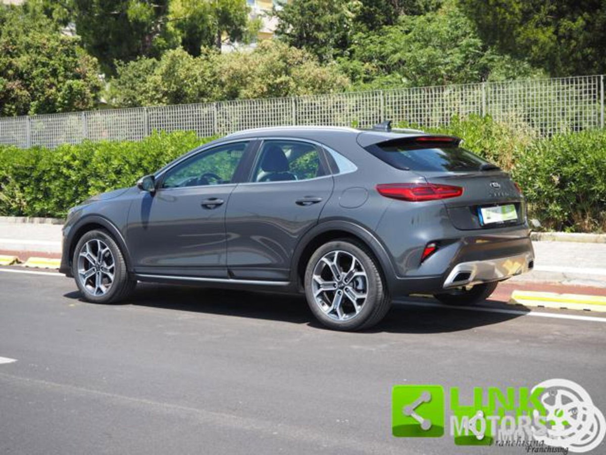 Kia XCeed 1.6 CRDi 136 CV MHEV iMT Style (16)