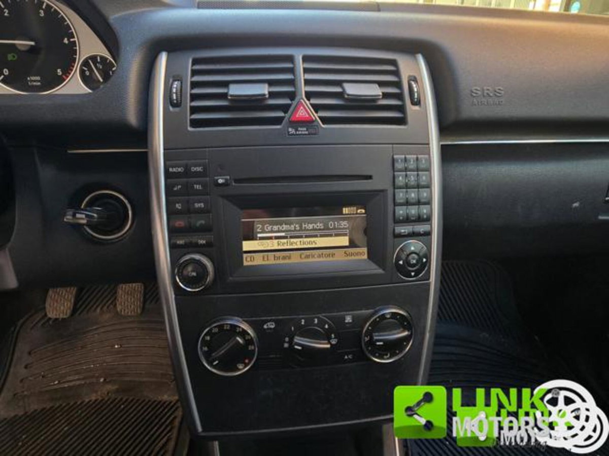 Mercedes-Benz Classe B 180 CDI Executive (12)