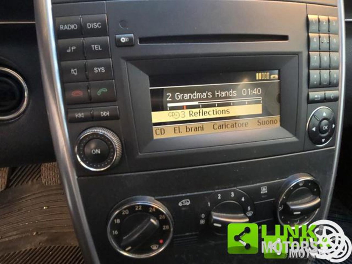 Mercedes-Benz Classe B 180 CDI Executive (13)