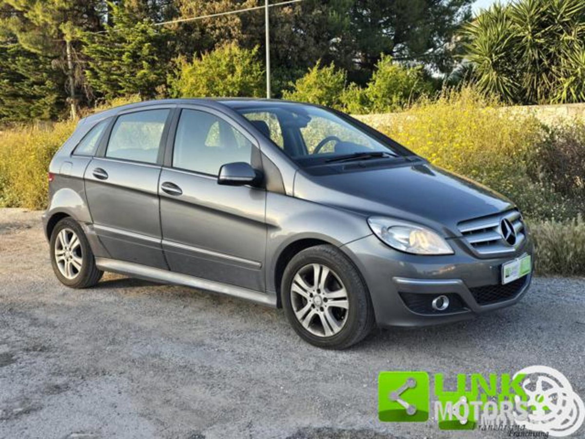 Mercedes-Benz Classe B 180 CDI Executive (16)