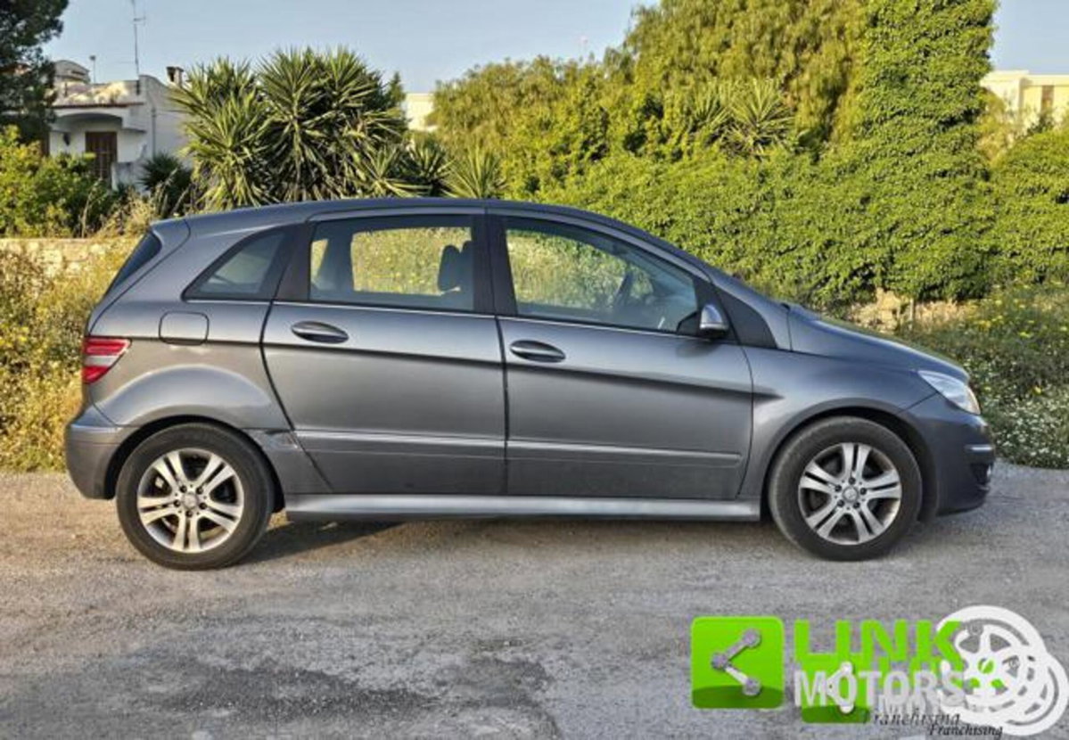 Mercedes-Benz Classe B 180 CDI Executive (18)