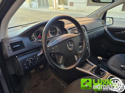 Mercedes-Benz Classe B 180 CDI Executive (4)