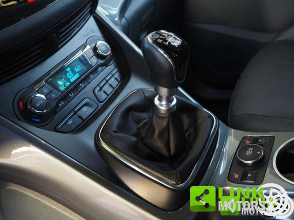 Ford C-Max 1.0 EcoBoost 125CV Start&Stop Titanium (17)