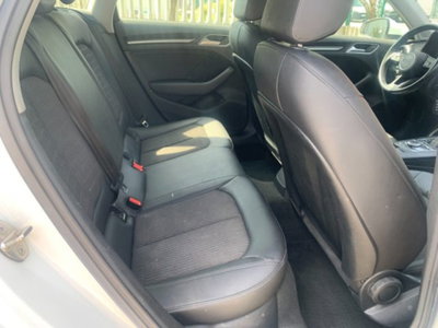 Audi A3 Sportback 1.6 TDI S tronic Business (11)