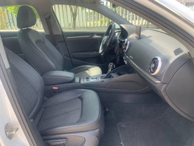 Audi A3 Sportback 1.6 TDI S tronic Business (12)