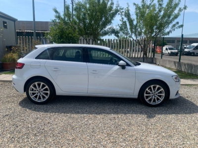 Audi A3 Sportback 1.6 TDI S tronic Business (4)