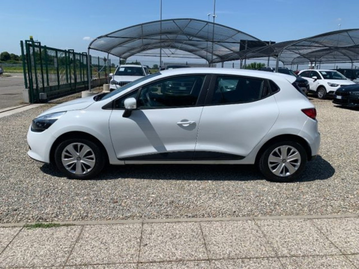 Renault Clio dCi 8V 75 CV Start&Stop 5 porte Energy Duel (2)