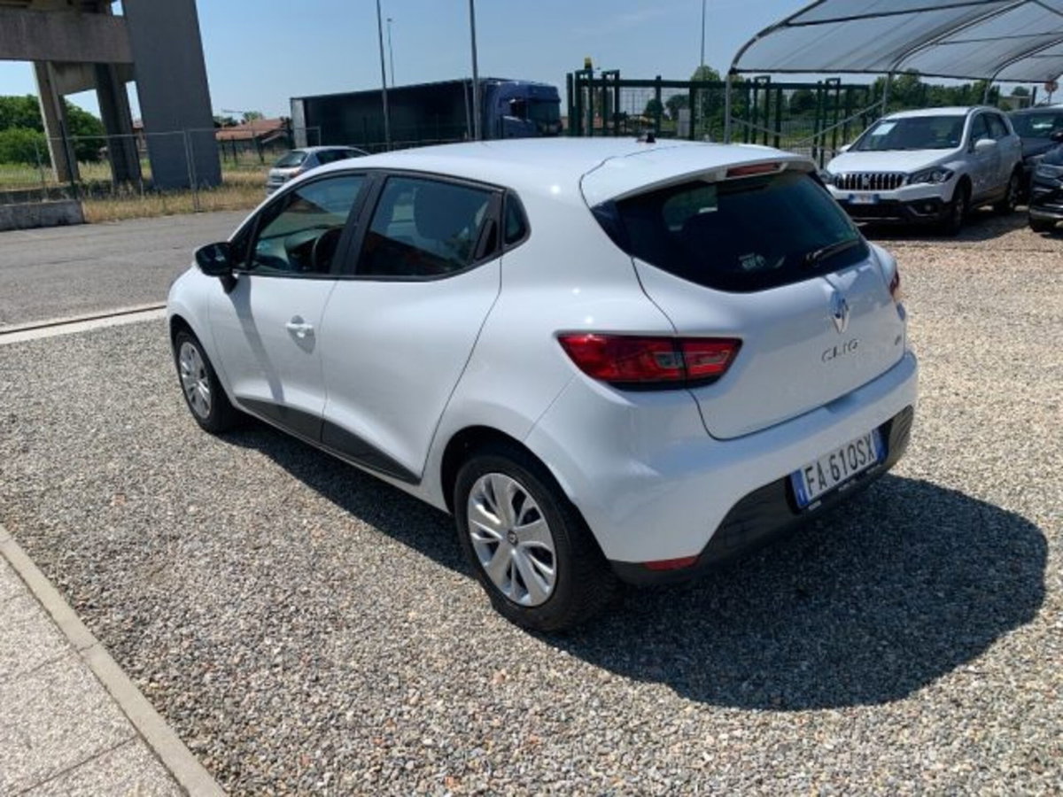 Renault Clio dCi 8V 75 CV Start&Stop 5 porte Energy Duel (3)