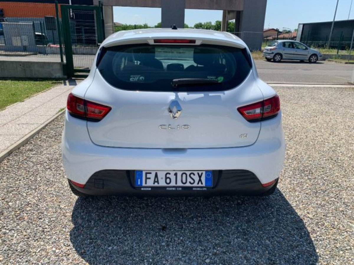 Renault Clio dCi 8V 75 CV Start&Stop 5 porte Energy Duel (4)
