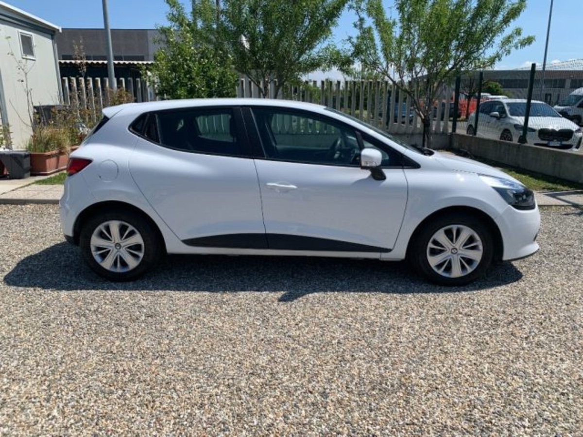 Renault Clio dCi 8V 75 CV Start&Stop 5 porte Energy Duel (6)