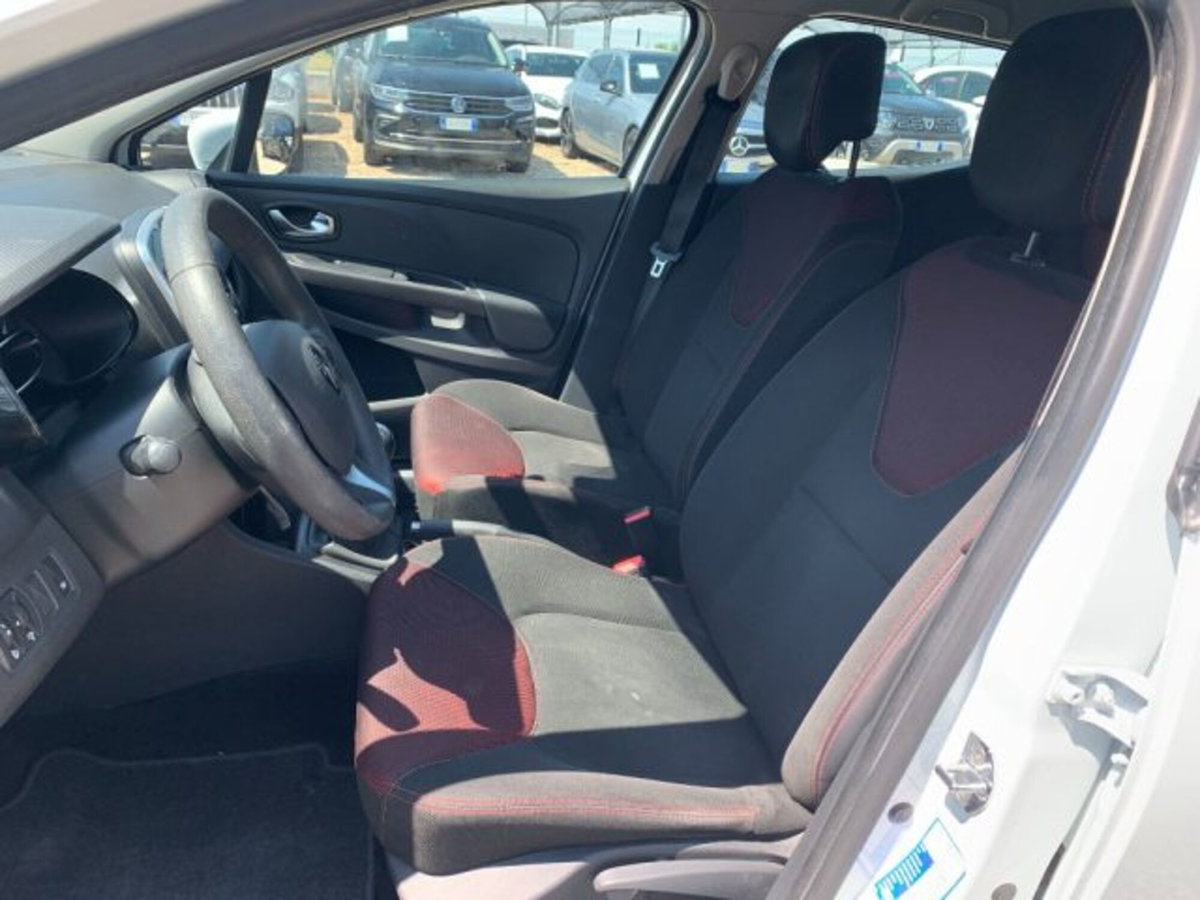 Renault Clio dCi 8V 75 CV Start&Stop 5 porte Energy Duel (9)