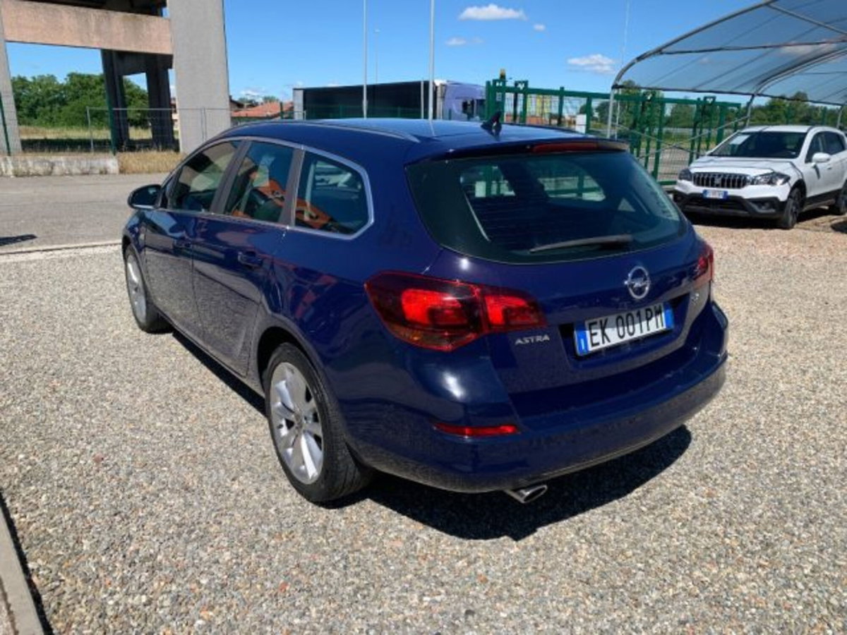 Opel Astra Station Wagon 2.0 CDTI 165CV Sports aut. Cosmo S (7)
