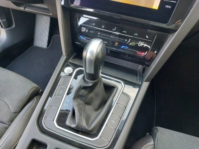 Volkswagen Passat Variant 1.5 TSI ACT DSG Business (15)