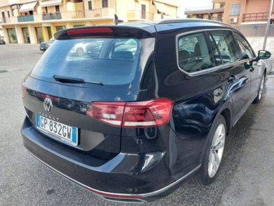 Volkswagen Passat Variant 1.5 TSI ACT DSG Business (4)