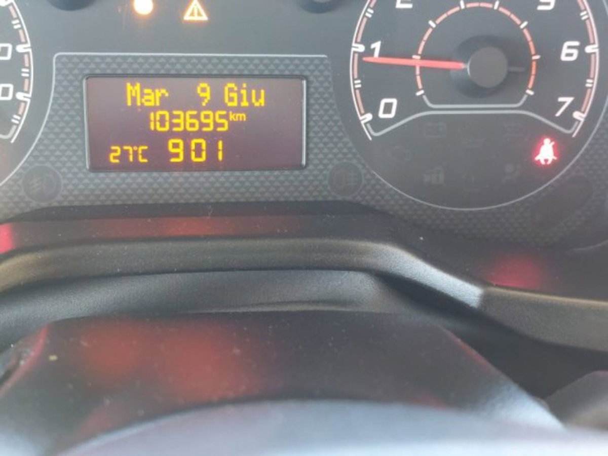 Fiat Fiorino QUBO 1.3 MJT 95CV SX (N1) (9)