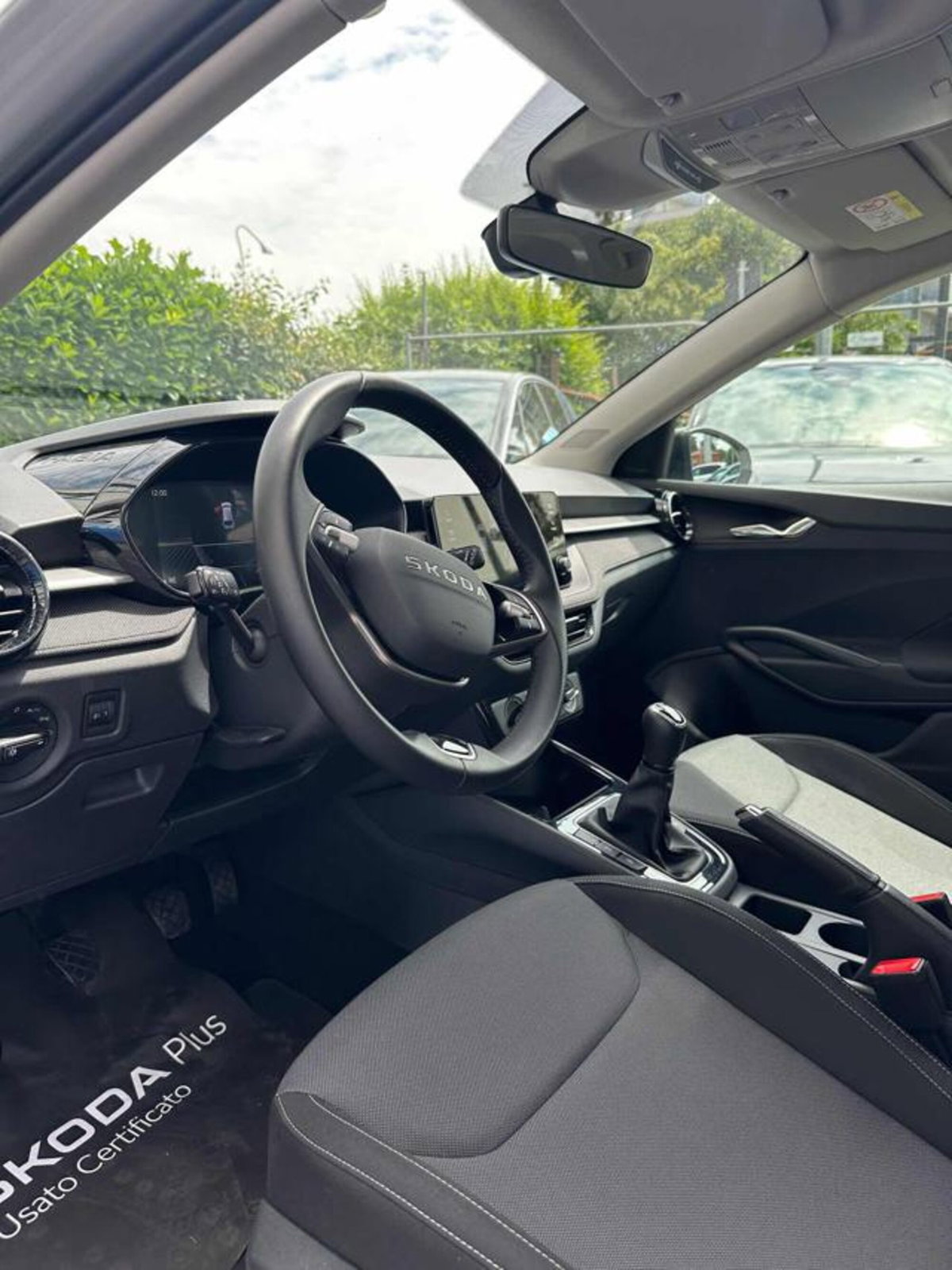 Skoda Fabia 1.0 mpi evo Young Edition 80cv (10)