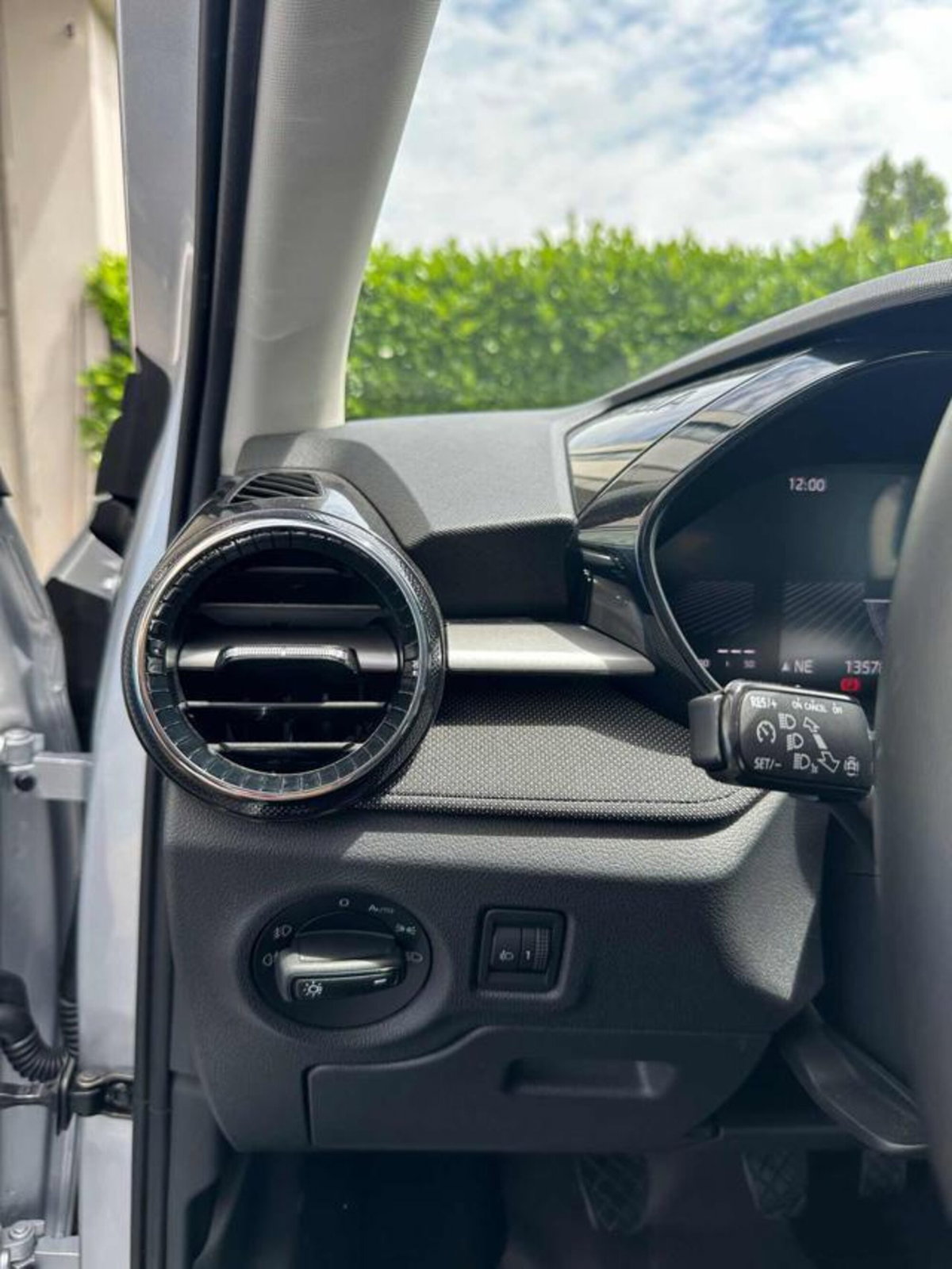Skoda Fabia 1.0 mpi evo Young Edition 80cv (11)