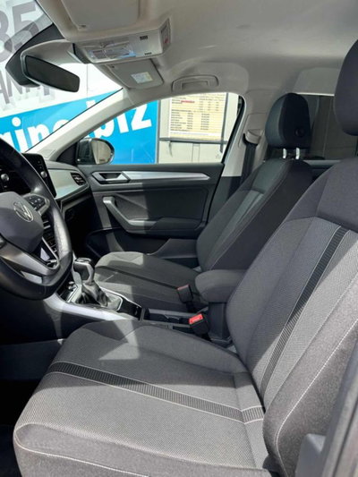 Volkswagen T-Roc 1.5 tsi Life dsg (8)