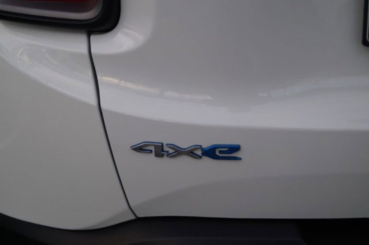 Jeep Renegade 1.3 T4 190CV PHEV 4xe AT6 Limited (19)
