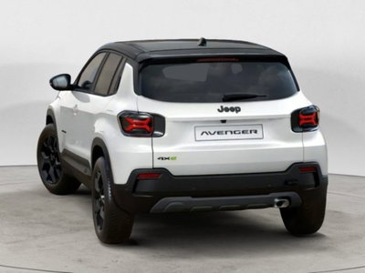 Jeep Avenger 1.2 turbo e-hybrid mhev Overland 4xe 145cv edct6 (4)