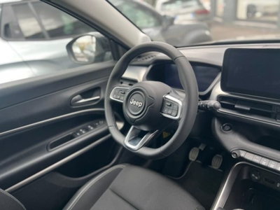 Jeep Avenger 1.2 turbo Summit fwd 100cv (10)
