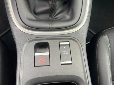 Jeep Avenger 1.2 turbo Summit fwd 100cv (10)