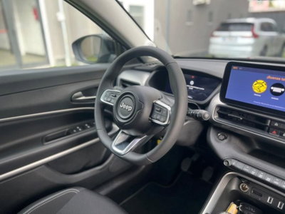 Jeep Avenger 1.2 turbo Summit fwd 100cv (7)