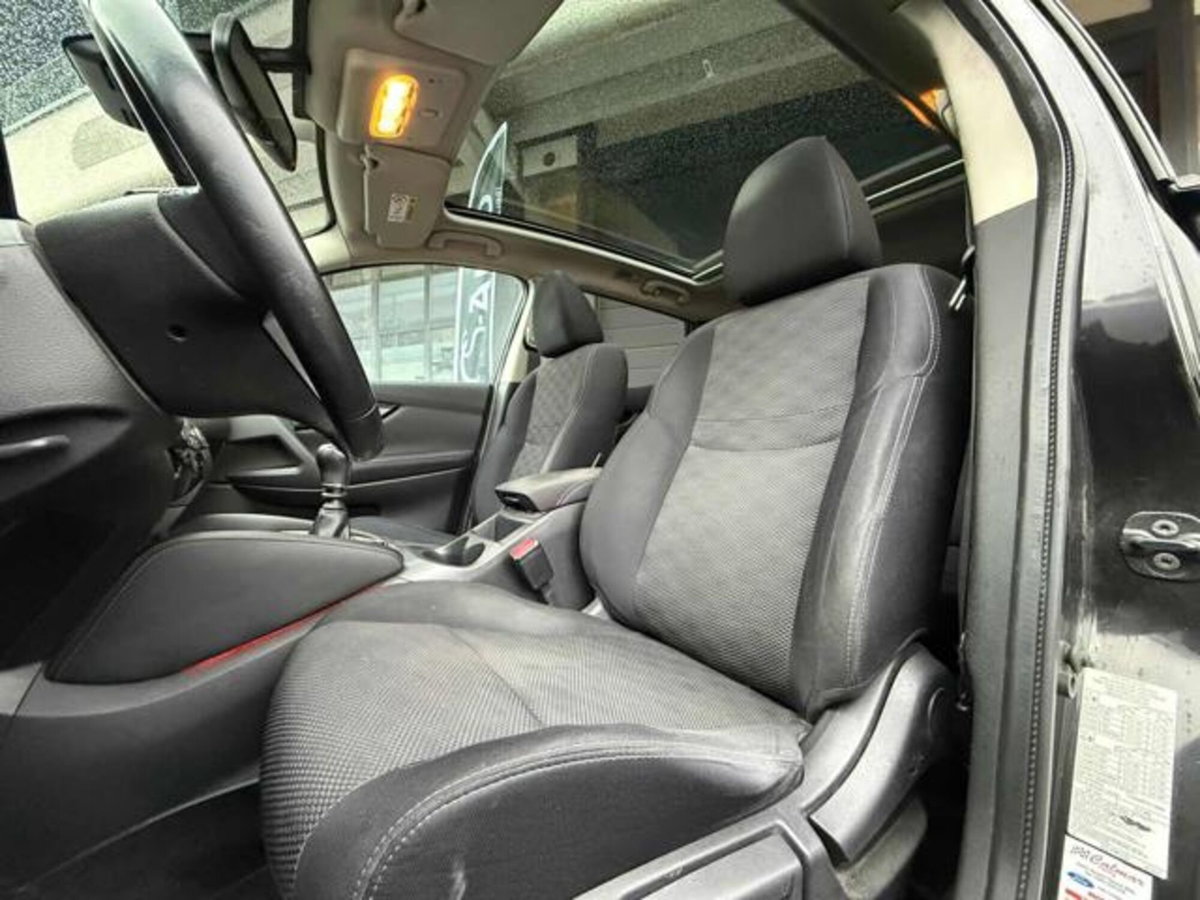 Nissan Qashqai 1.5 dCi Acenta (11)