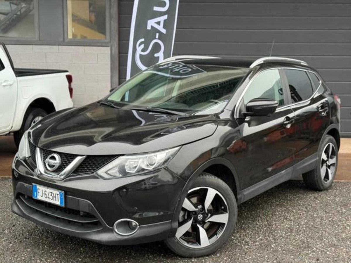 Nissan Qashqai 1.5 dCi Acenta (2)