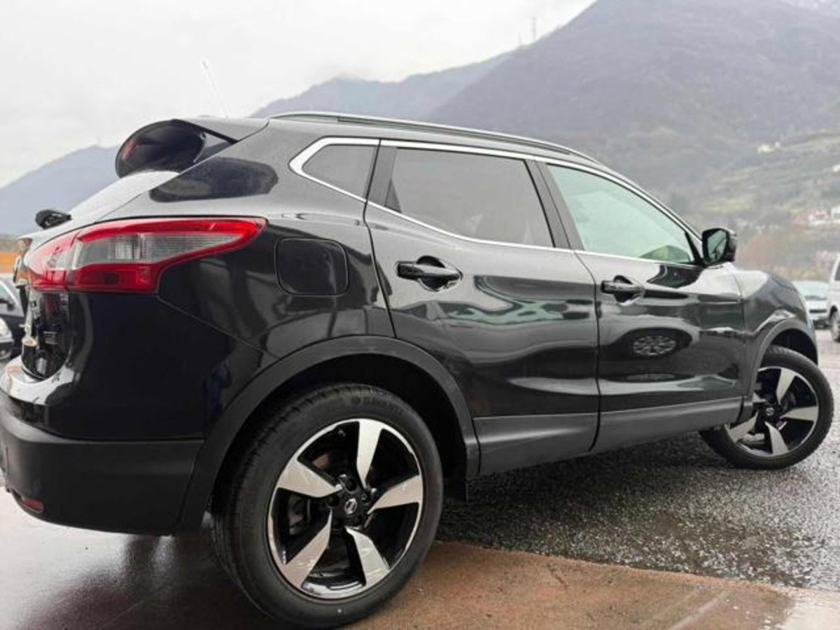 Nissan Qashqai 1.5 dCi Acenta (4)