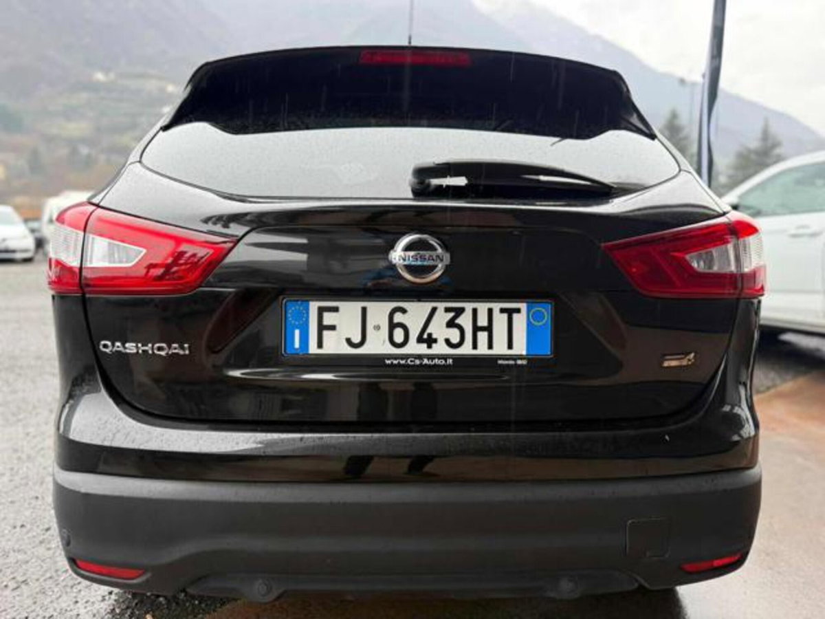 Nissan Qashqai 1.5 dCi Acenta (5)