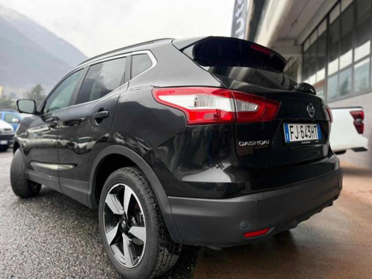 Nissan Qashqai 1.5 dCi Acenta (6)