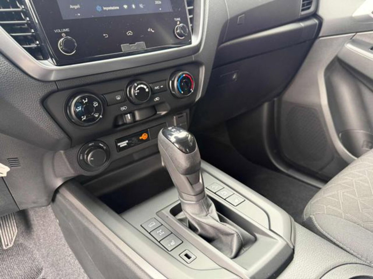 Isuzu D-Max Pick-up 1.9 crew N60 Nitro Sport 4x4 auto (12)