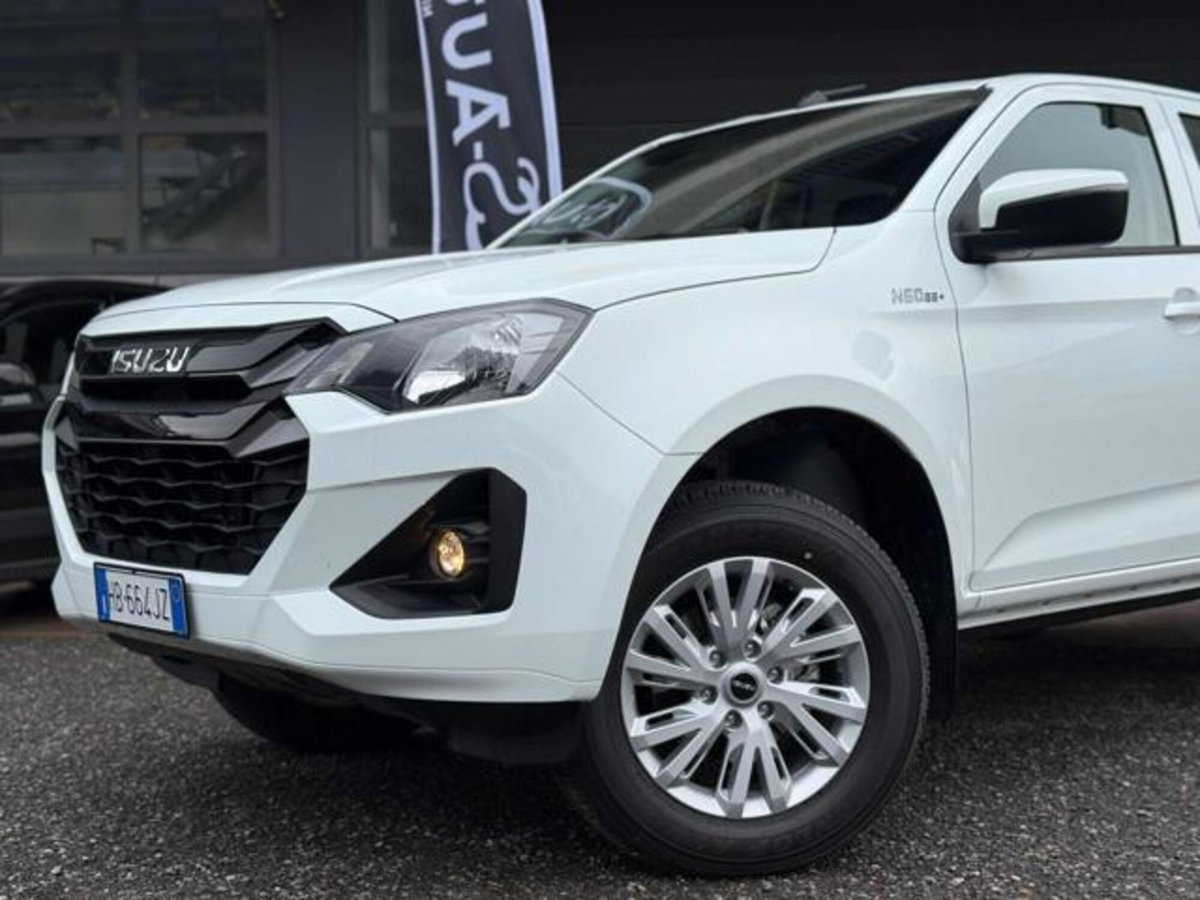 Isuzu D-Max Pick-up 1.9 crew N60 Nitro Sport 4x4 auto (3)