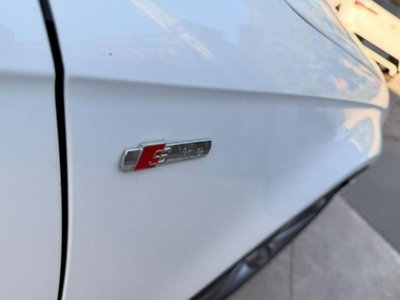 Audi A4 Avant 2.0 TDI 143CV F.AP. mult. Ambiente (8)